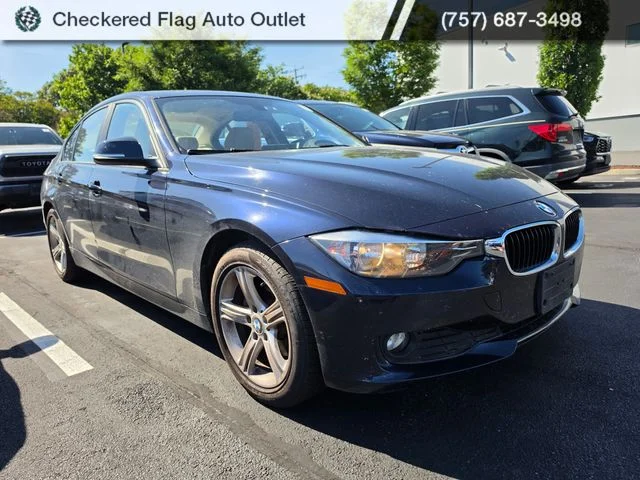Used 2014 Imperial Blue Metallic BMW 328d xDrive image 3