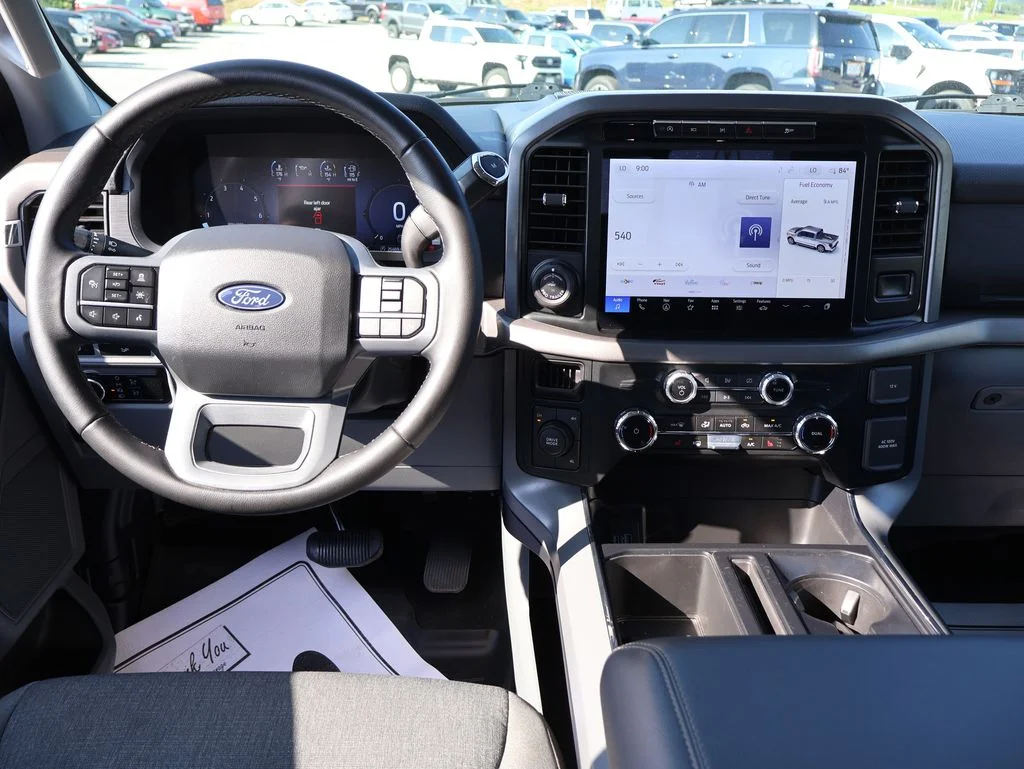 Used 2024 Avalanche Ford XLT image 19