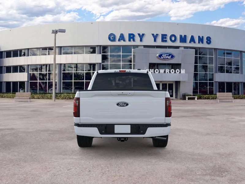 New 2026 Oxford White Ford XLT image 5