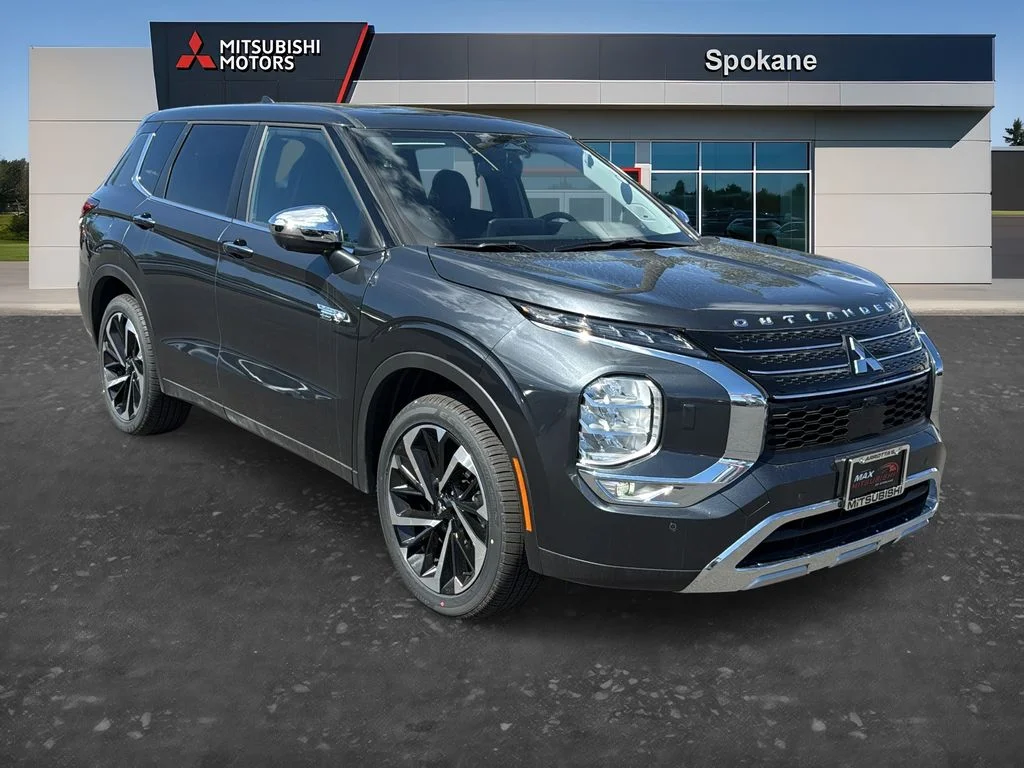 2025 Mitsubishi Outlander Plug-in Hybrid SE S-AWC's photo
