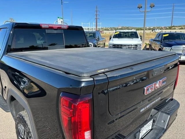 Used 2025 Onyx Black GMC AT4 image 19
