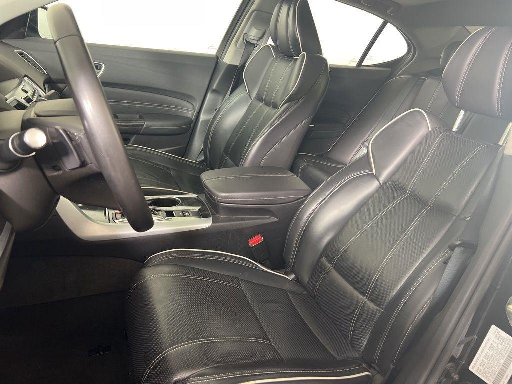 Used 2020 Majestic Black Pearl Acura 3.5L Technology Pkg image 13