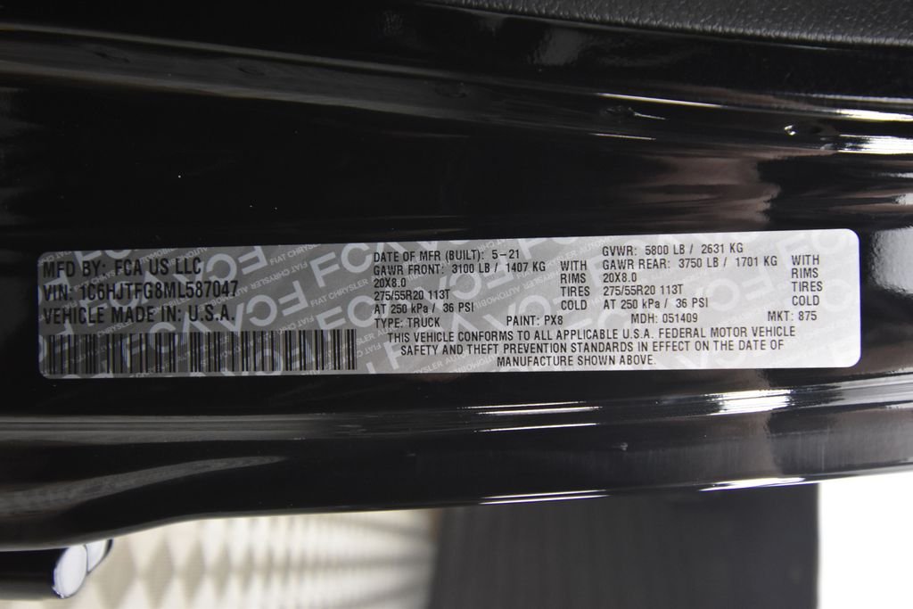 Certified Used 2021 Black Clearcoat Jeep Overland image 28