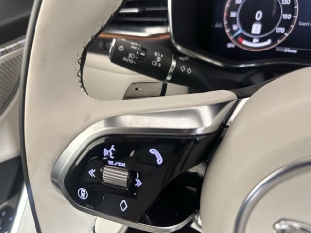 2026 Jaguar F-Pace R-Dynamic S - Photo 23