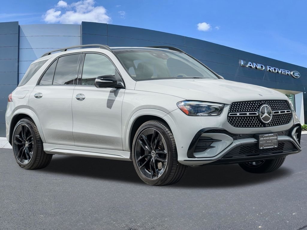 Used 2024 Gray Mercedes-Benz GLE 450 image 3
