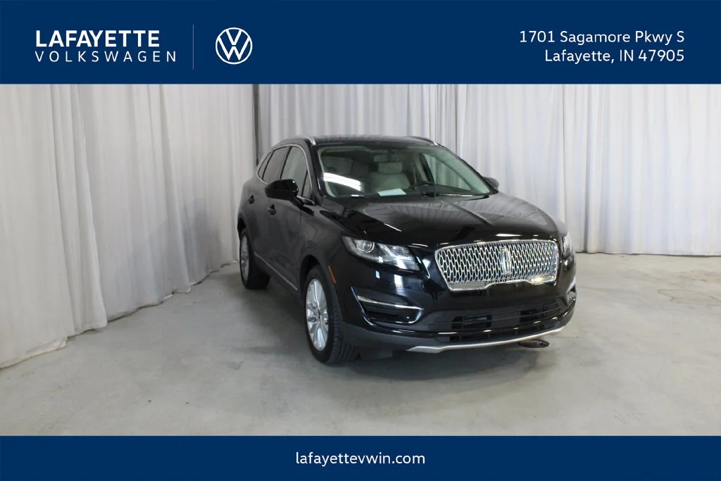 2019 Lincoln MKC Base