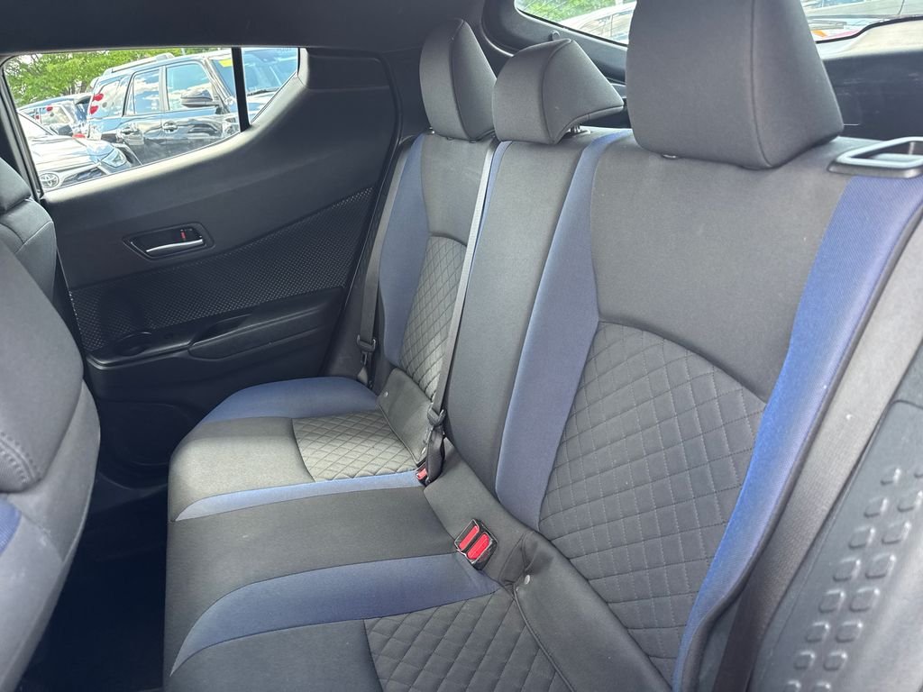 Used 2021 Red Toyota XLE image 34