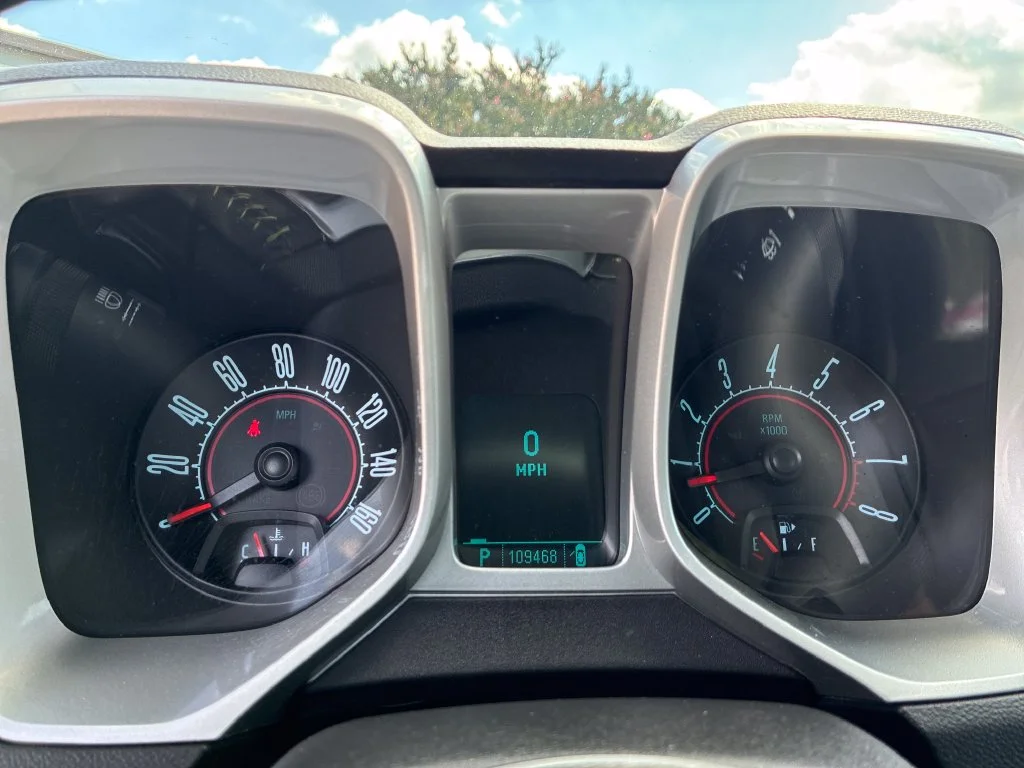 Used 2010 Green Chevrolet 1LT image 21