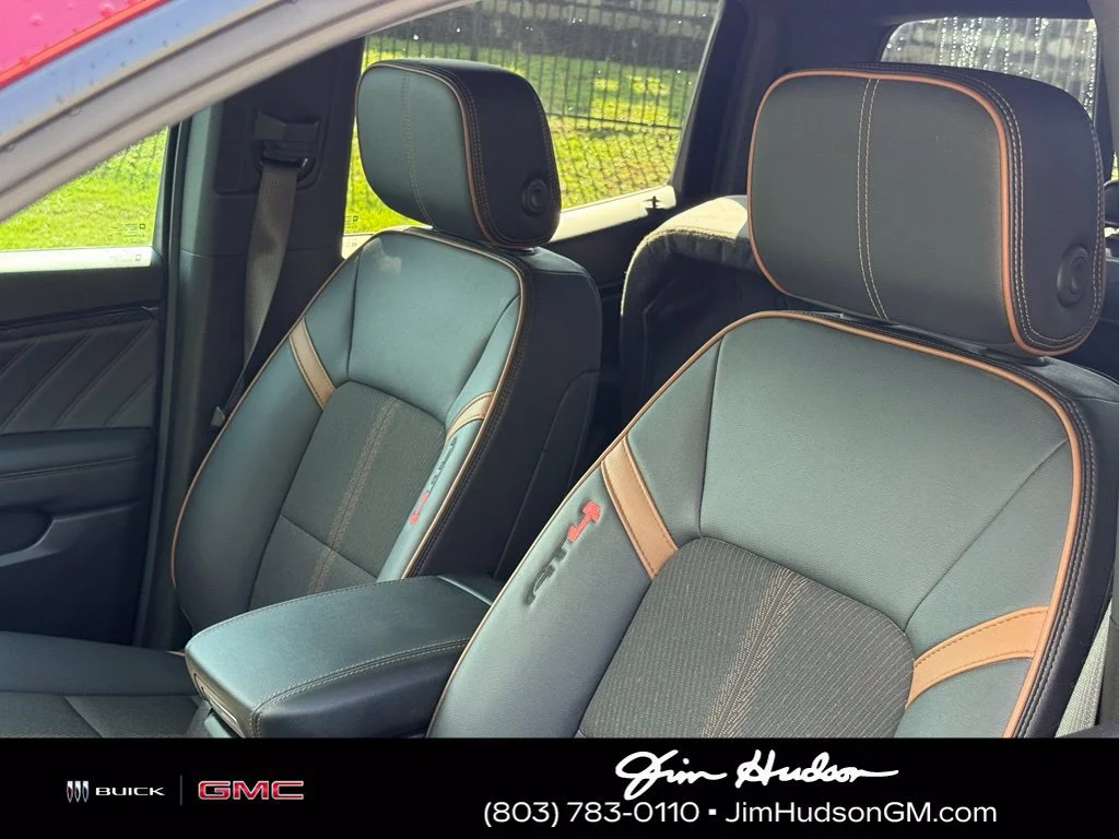 Used 2023 Volcanic Red Tintcoat GMC AT4 image 18