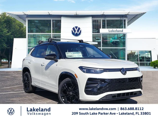 2026 Volkswagen Tiguan 2.0T SE R-Line Black