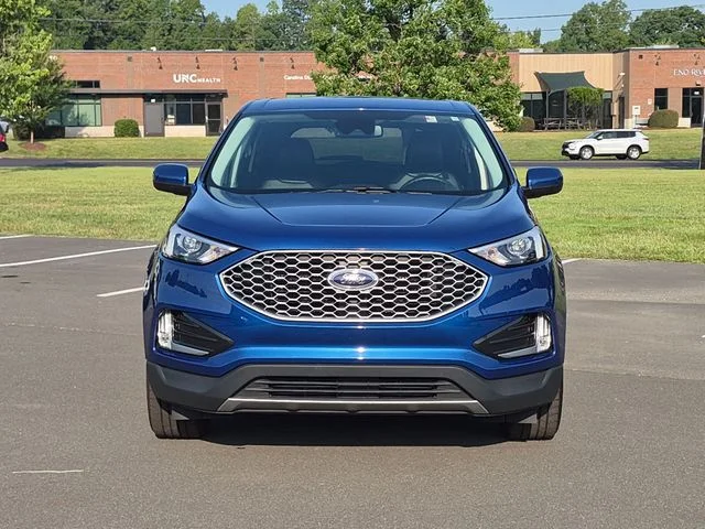 Used 2024 Blue Ford SEL image 16