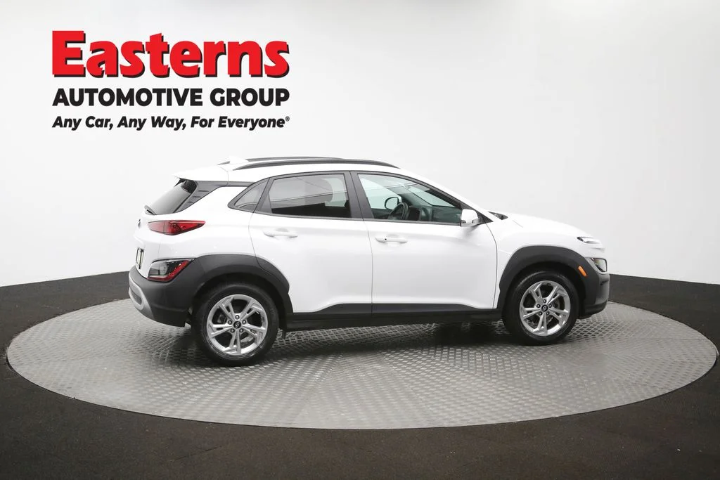 Used 2023 White Hyundai SEL image 42