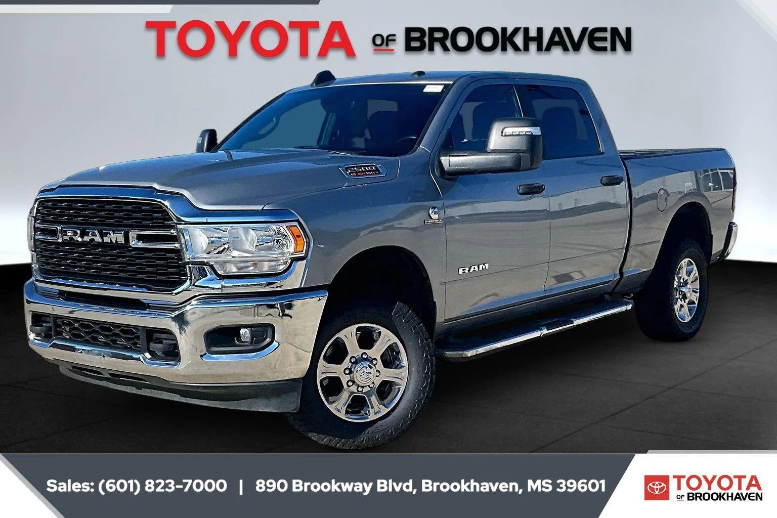 Used 2024 Billet Silver Metallic Clearcoat Ram Big Horn image 10