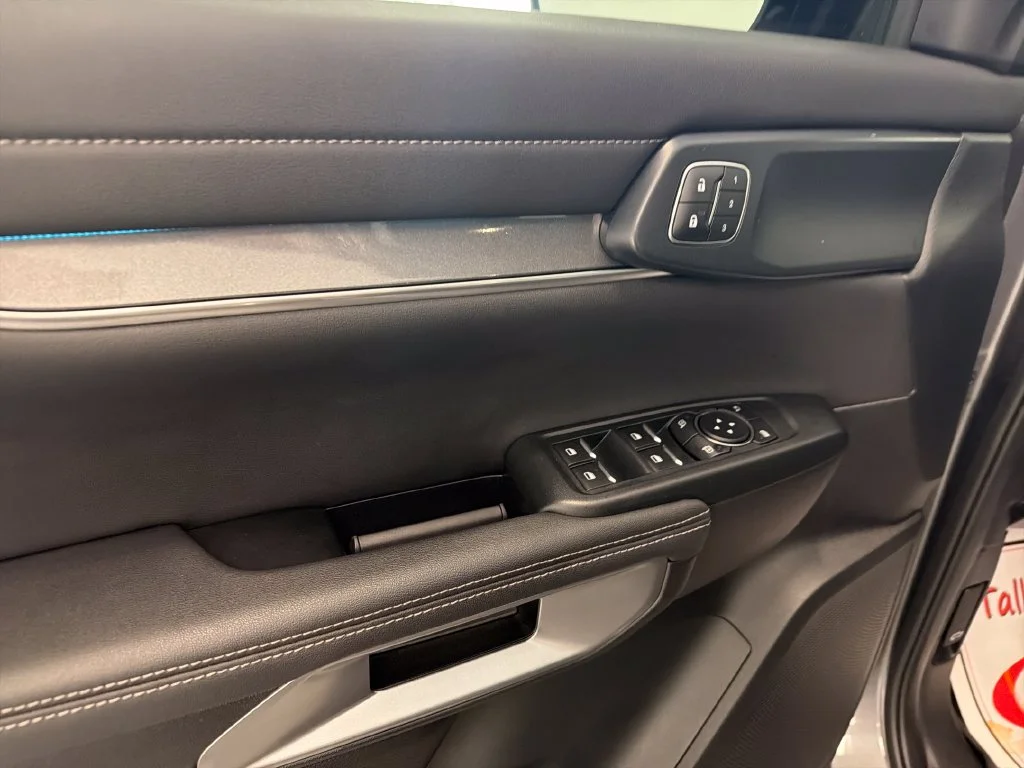 Used 2024 Gray Ford Lariat image 12