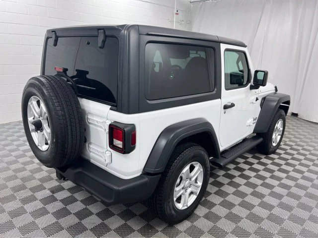 Used 2020 White Jeep Sport S image 5