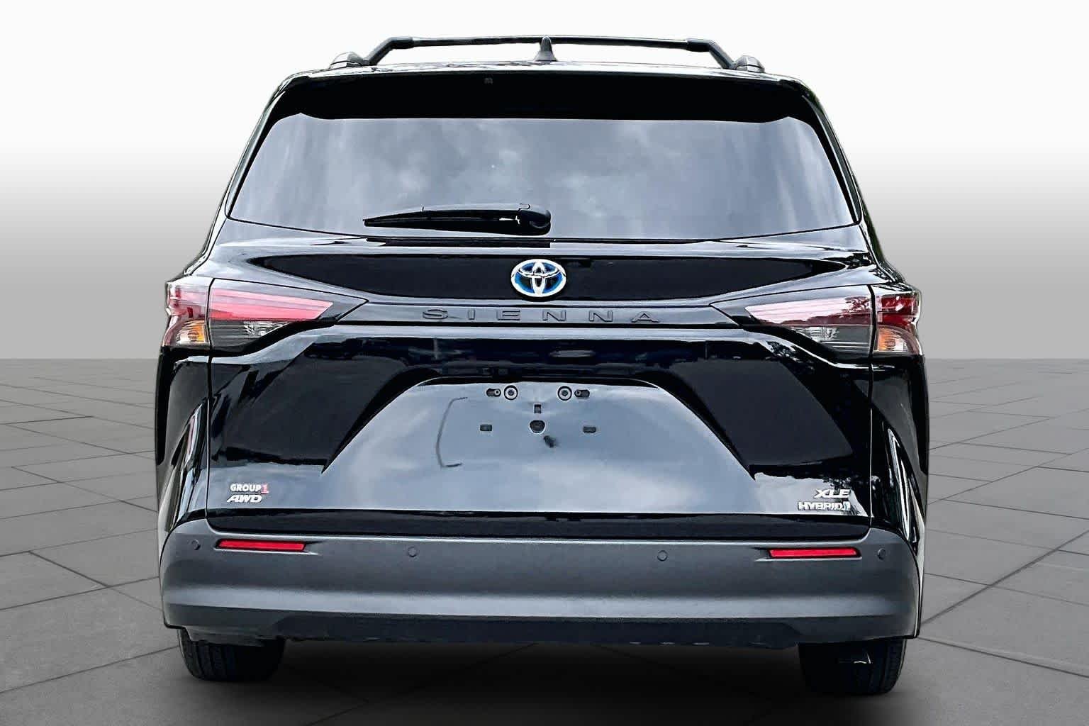 Used 2023 Midnight Black Metallic Toyota XLE image 5