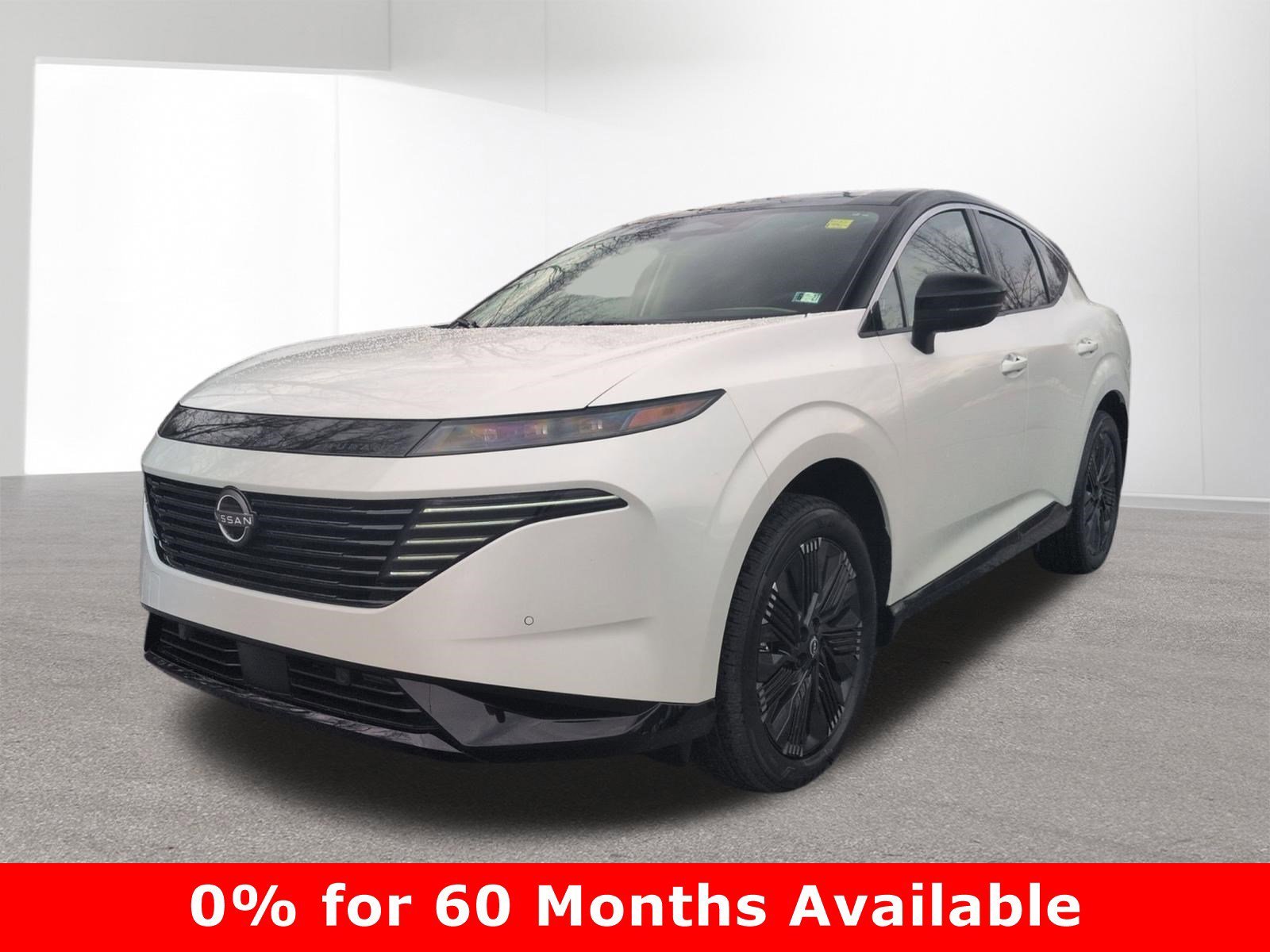 New 2026 Everest White Pearl TriCoat / Super Black Two-tone Nissan Platinum image 1