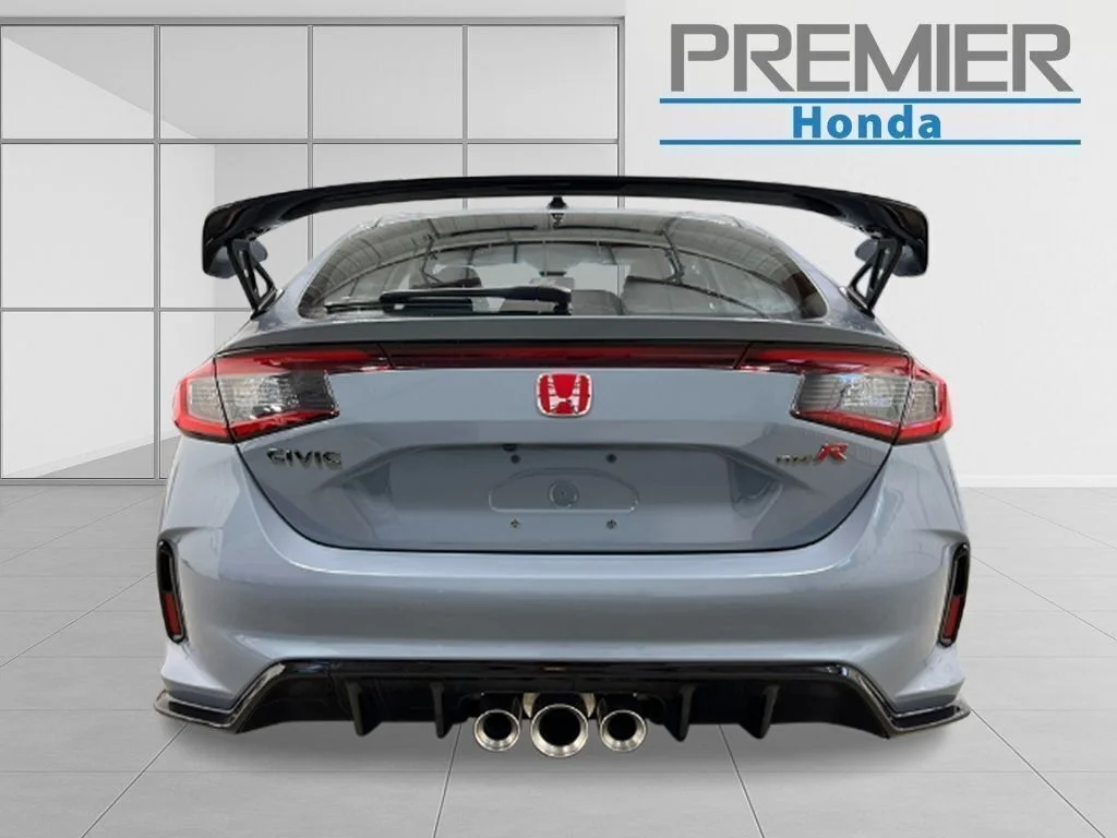 New 2026 Sonic Gray Pearl Honda  image 4