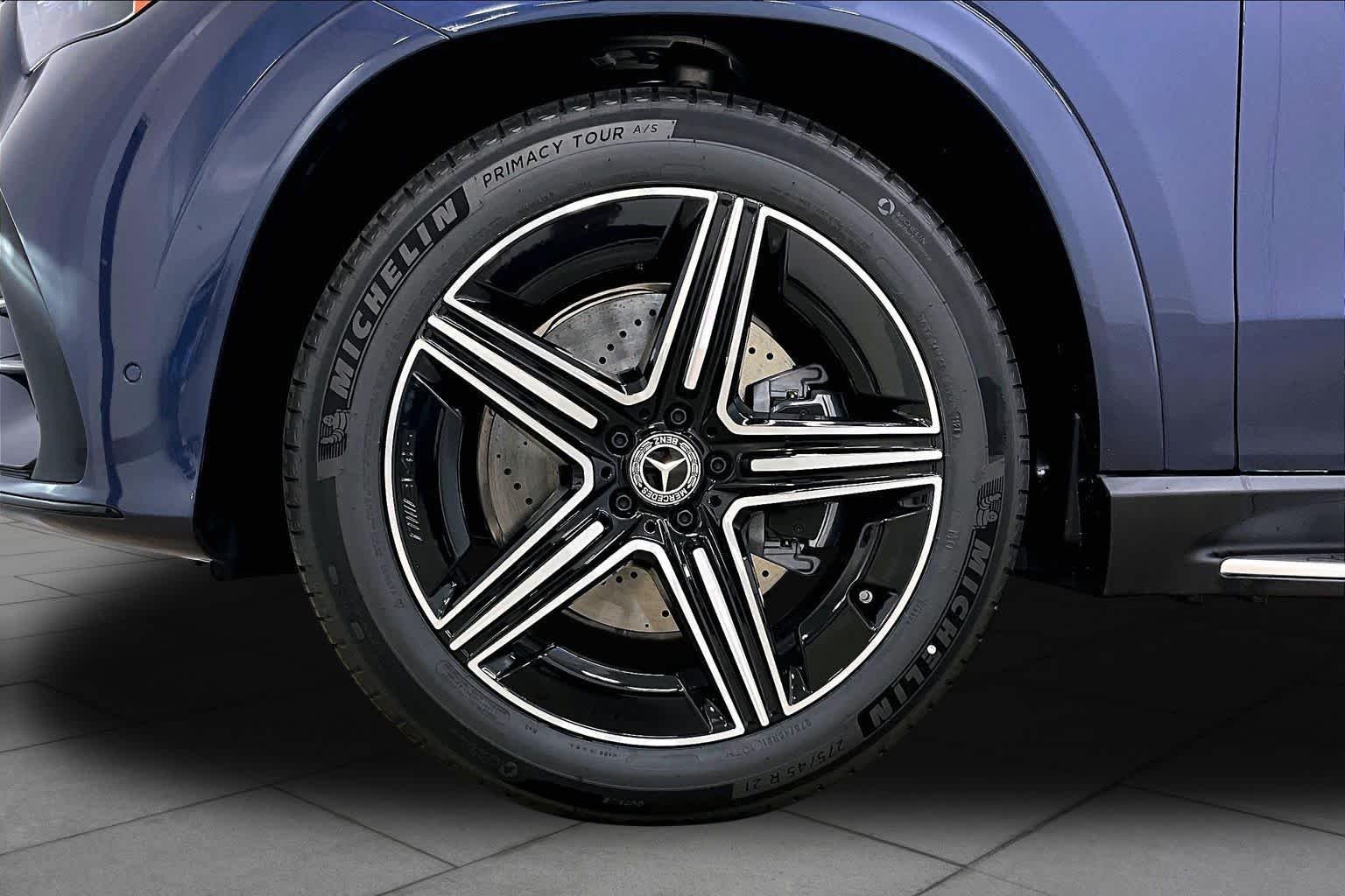 New 2026 Twilight Blue Metallic Mercedes-Benz GLE 580 image 11
