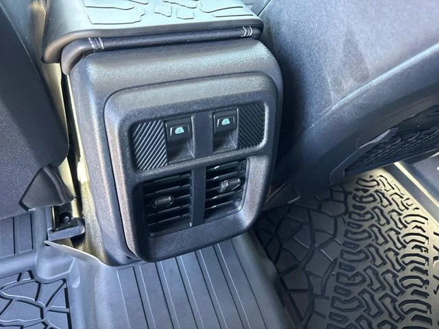 Used 2025 Gray Ford Badlands image 17