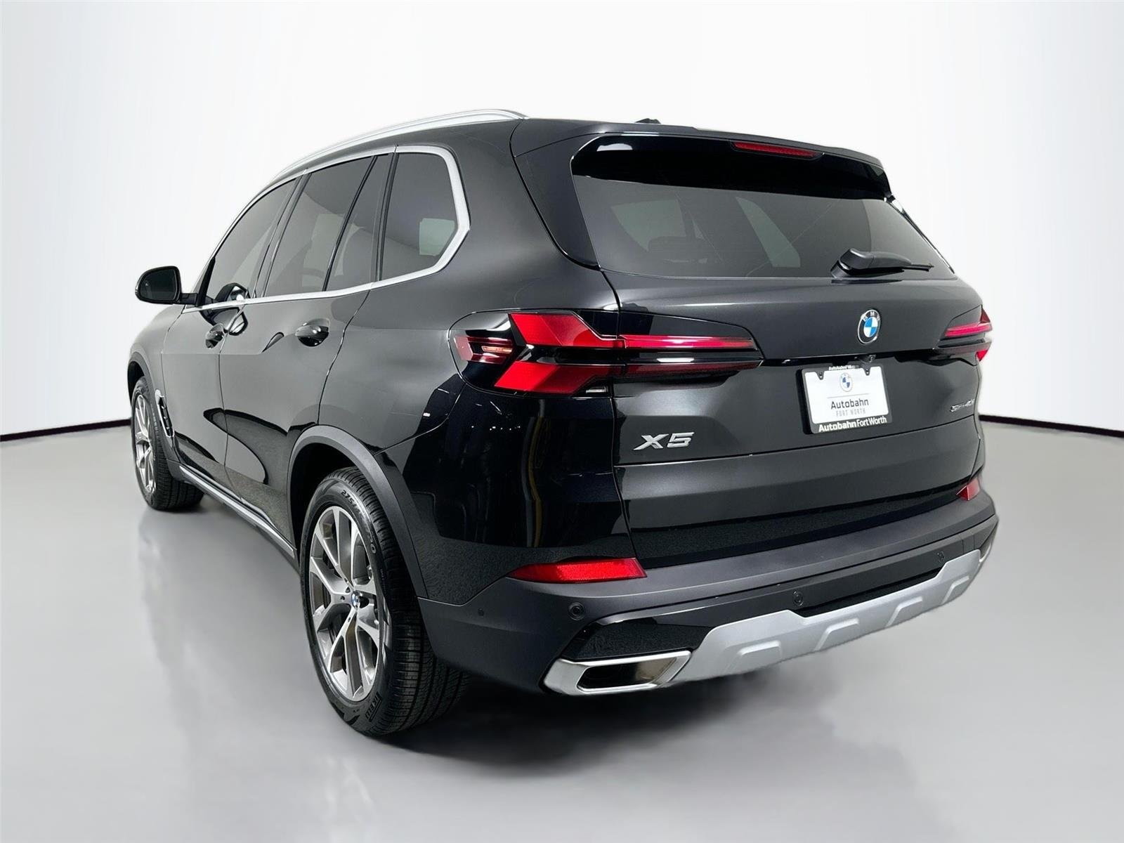 New 2026 Black Sapphire Metallic BMW sDrive40i image 8