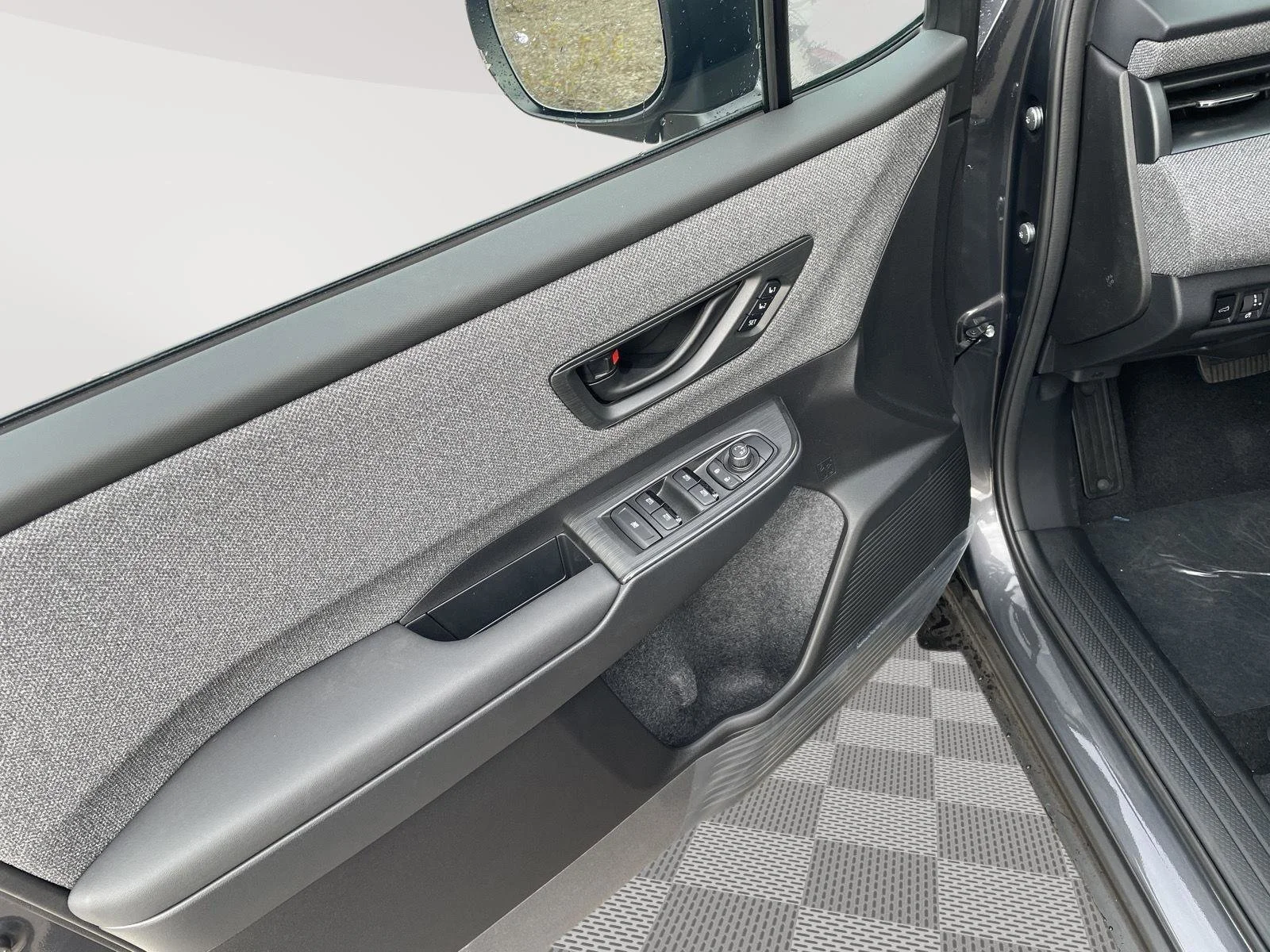 New 2026 Magnetite Gray Metallic Subaru Limited image 9