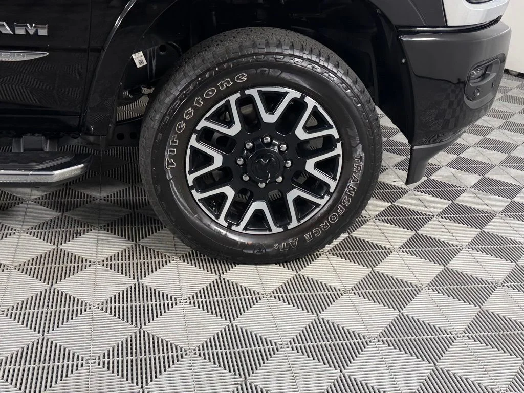 Certified Used 2025 Black Ram Limited image 14