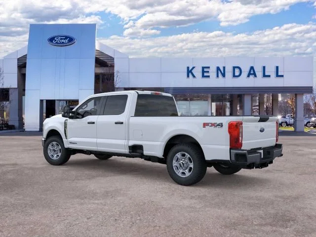 New 2026 Oxford White Ford XLT image 4