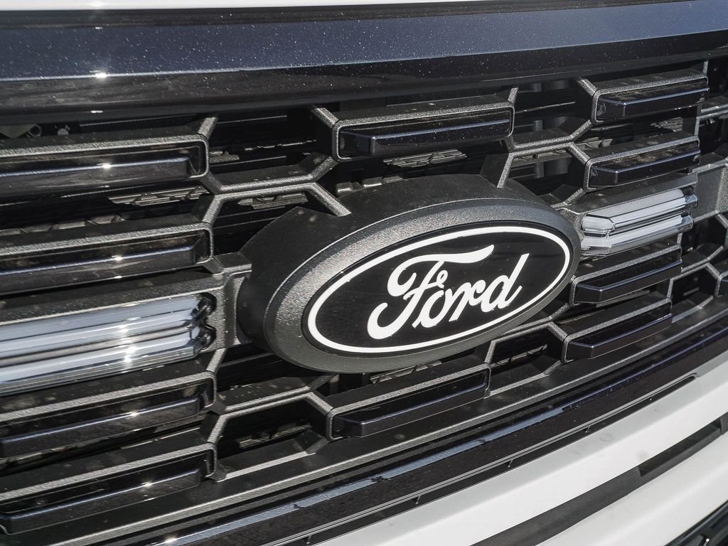 New 2026 Oxford White Ford STX image 11