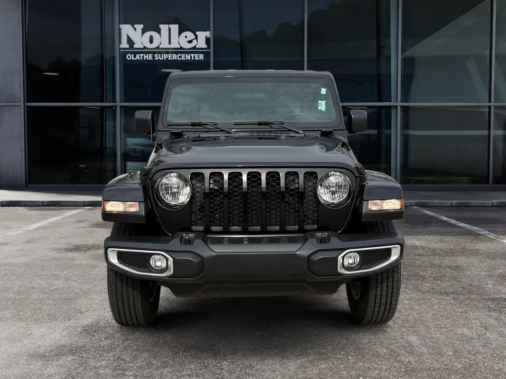 Certified 2022 Jeep Gladiator Sport S with VIN 1C6HJTAG7NL167806 for sale in Kansas City