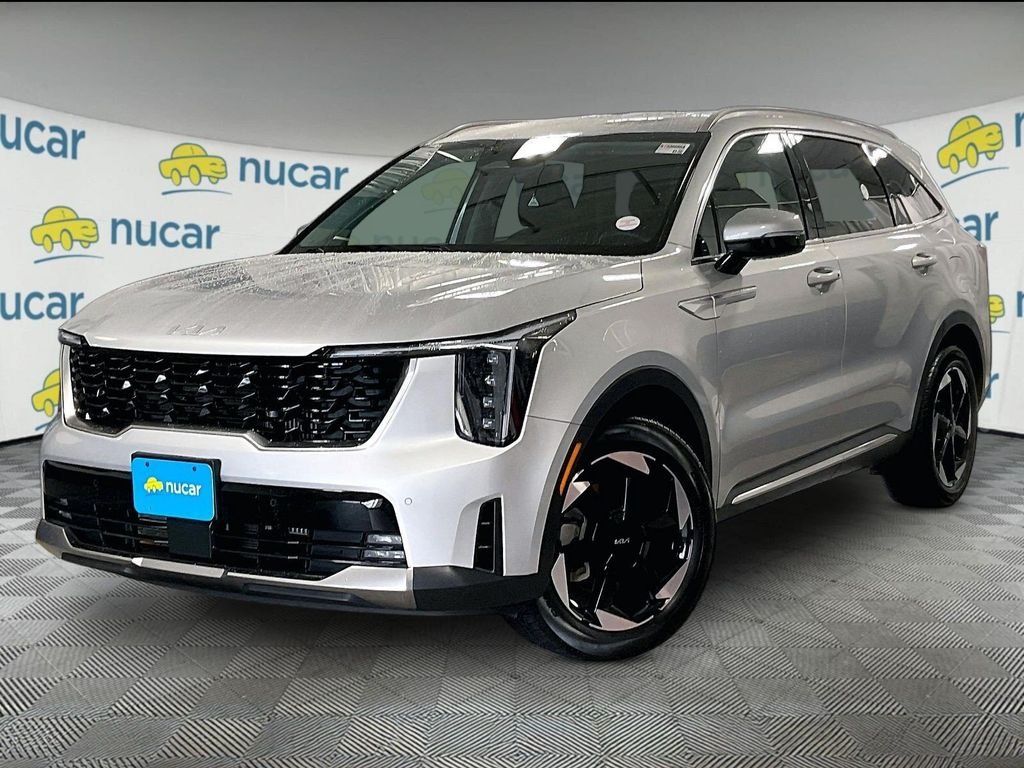 Used 2025 Silver Kia EX image 3