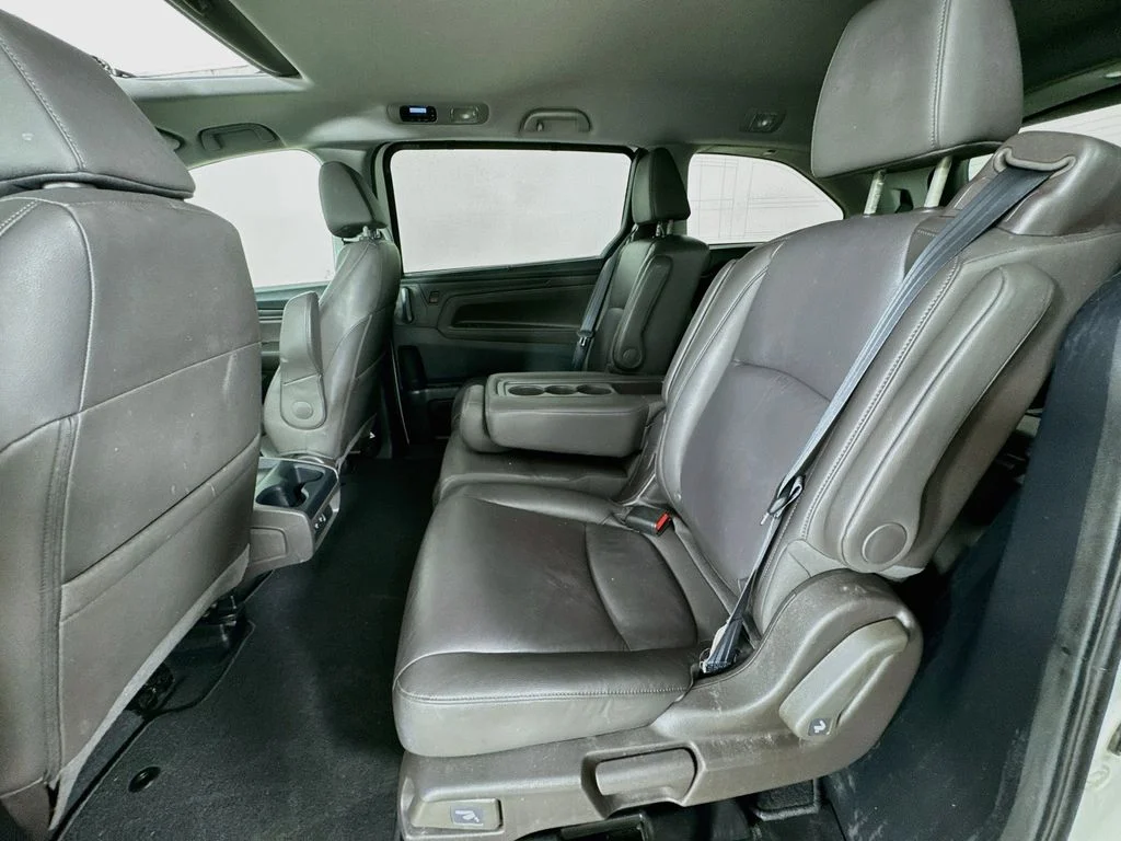 Certified Used 2018 White Honda EX-L image 32