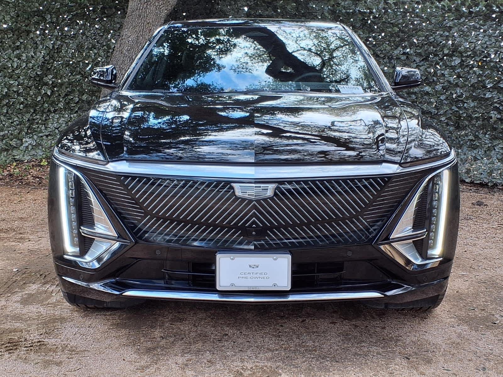 Certified 2024 Cadillac LYRIQ Luxury 3 with VIN 1GYKPSRL2RZ141085 for sale in San Antonio, TX