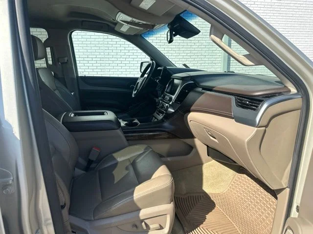 Used 2016 Champagne Silver Chevrolet LT image 5