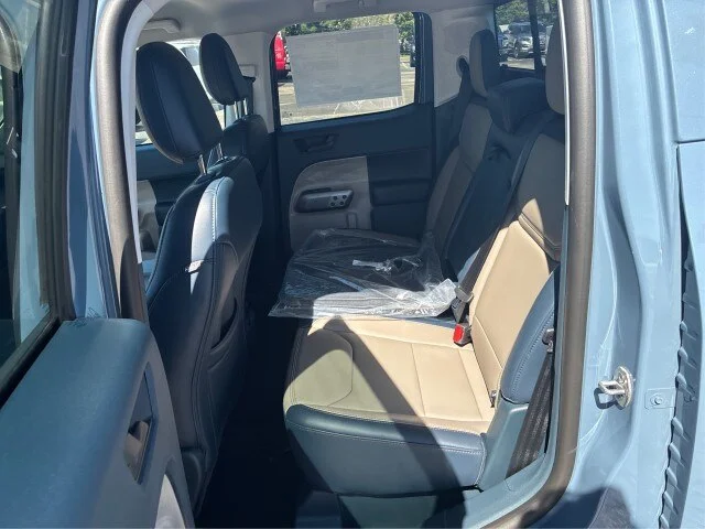 New 2026 Azure Gray Metallic Tri-Coat Ford Lariat® image 31