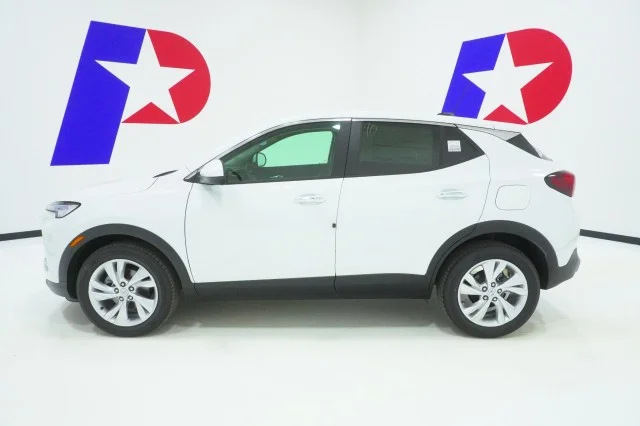 New 2026 Summit White Buick Preferred image 9