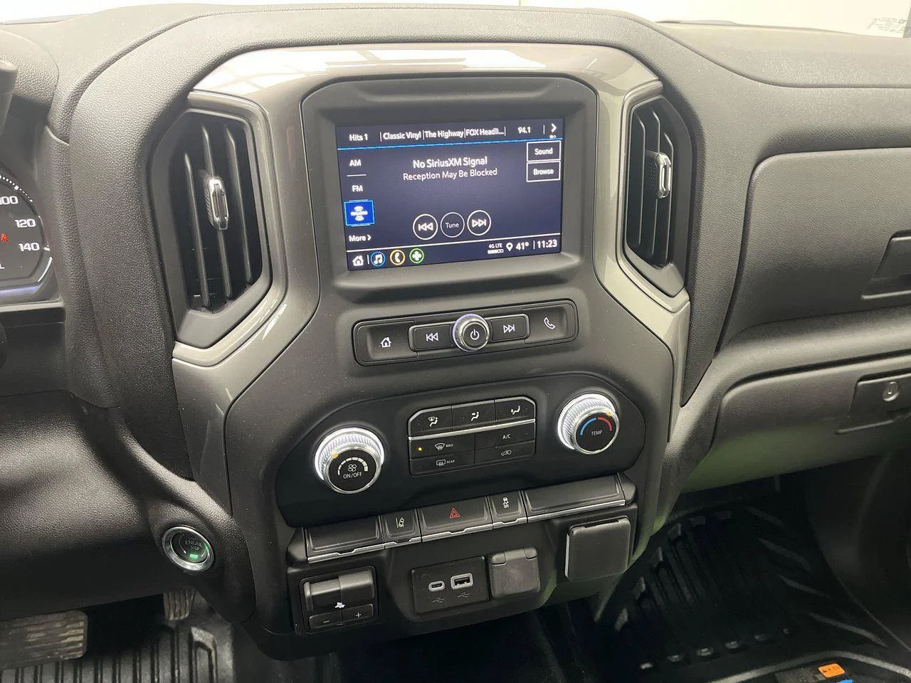 2026 GMC Sierra 2500HD Pro - Photo 15