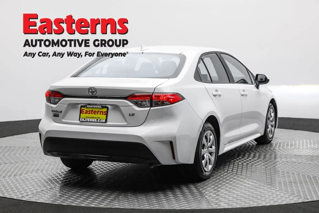 Used 2024 White Toyota LE image 5