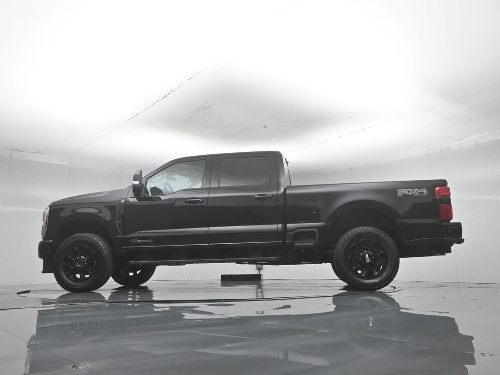 New 2026 Agate Black Metallic Ford XLT image 52