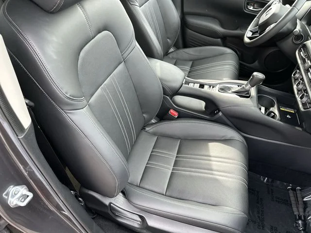 Used 2024 Gray Honda EX-L image 27
