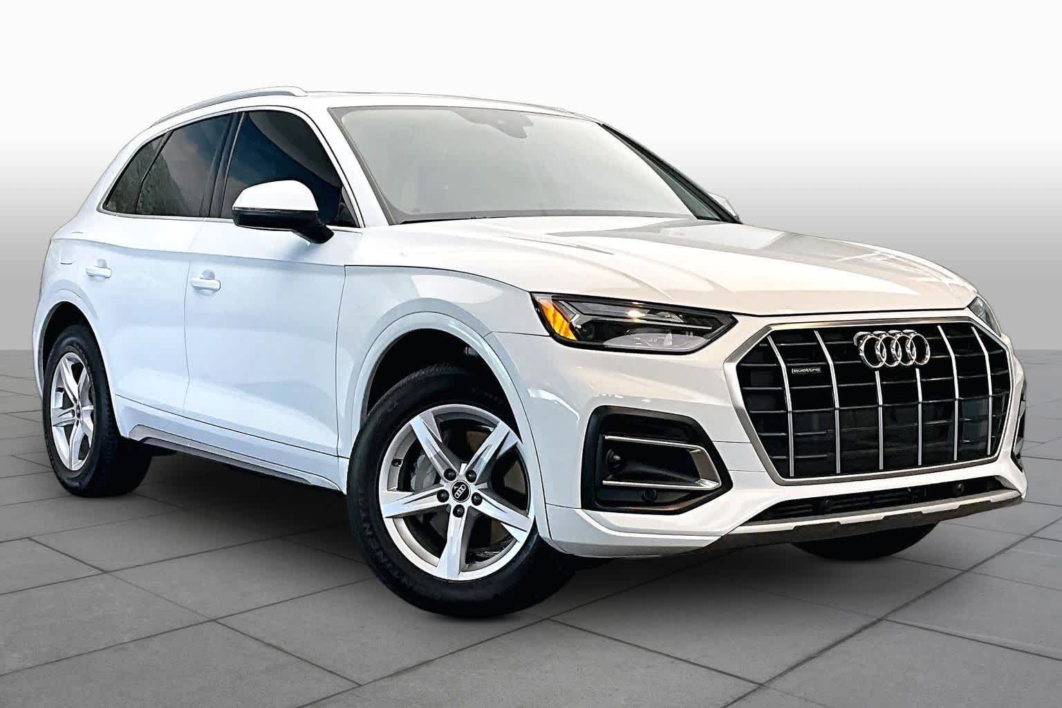 Used 2023 Glacier White Metallic Audi Premium image 4