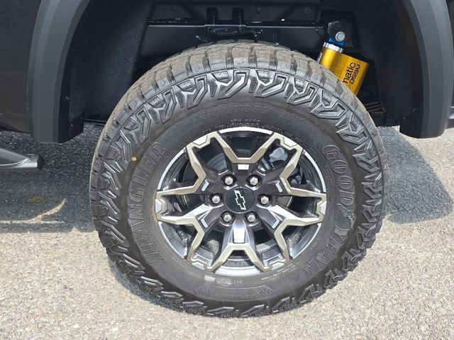 2026 Chevrolet Colorado ZR2 - Photo 7