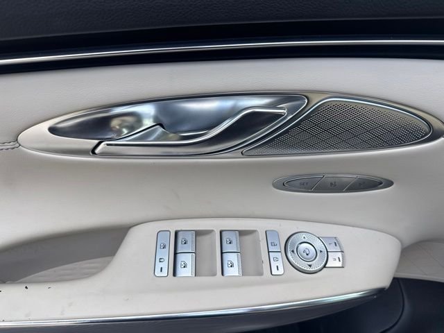 Used 2023 Gray Genesis 2.5T image 11
