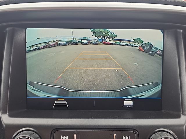 Used 2022 Summit White Chevrolet LT image 16
