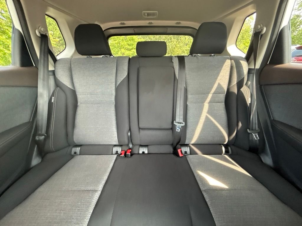 Used 2021 White Nissan S image 30
