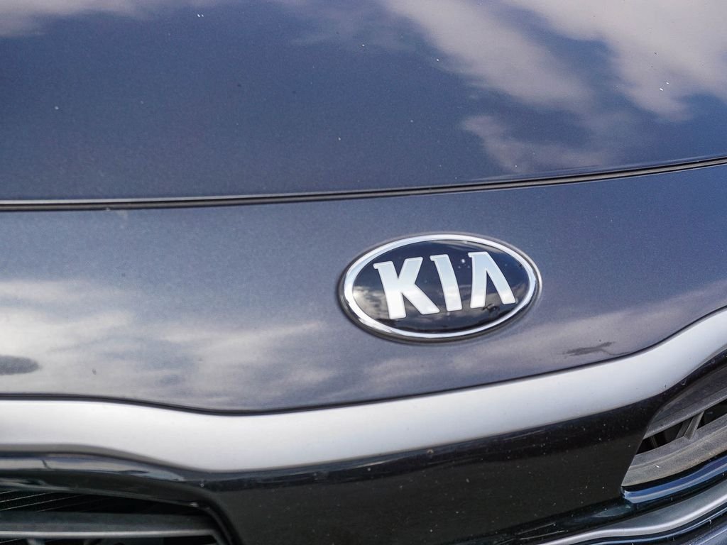 Used 2017 Gray Kia Base image 12