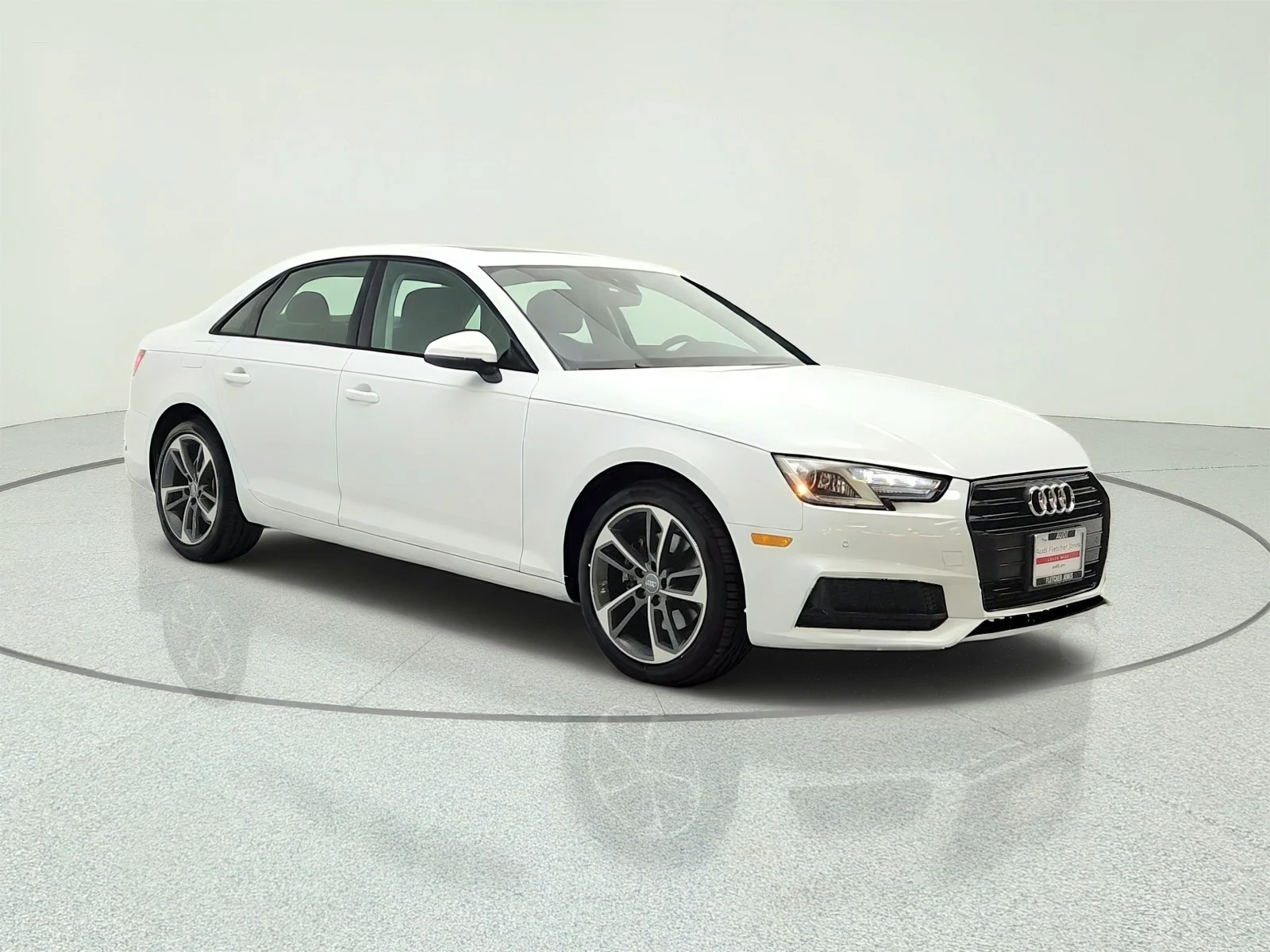 Used 2019 Glacier White Metallic Audi Premium 40 TFSI image 3