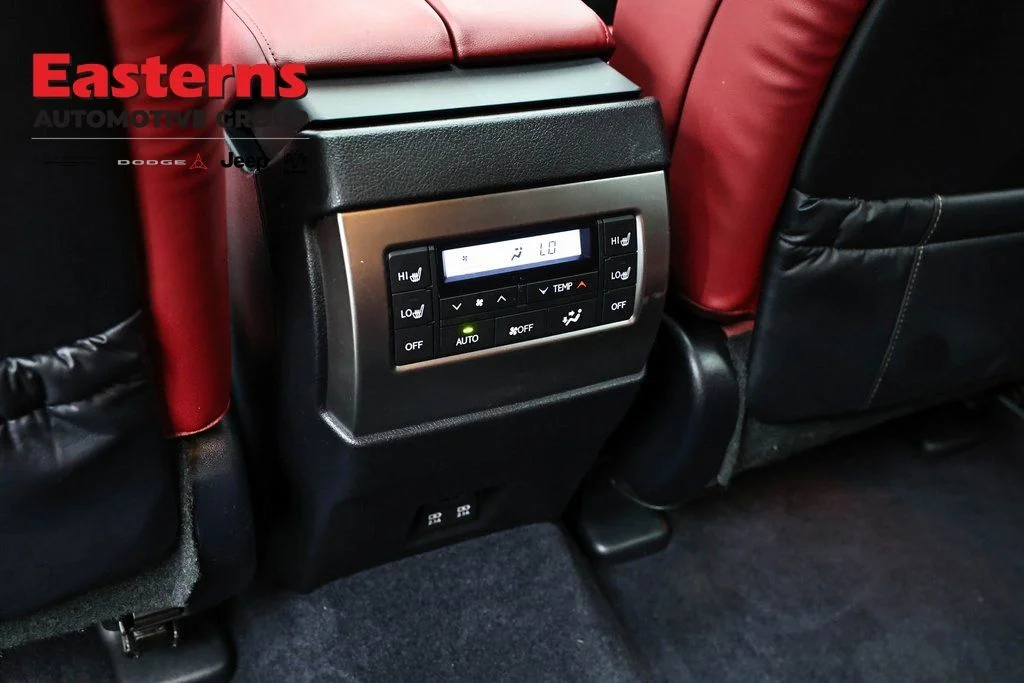 Used 2022 Black Lexus 460 image 28