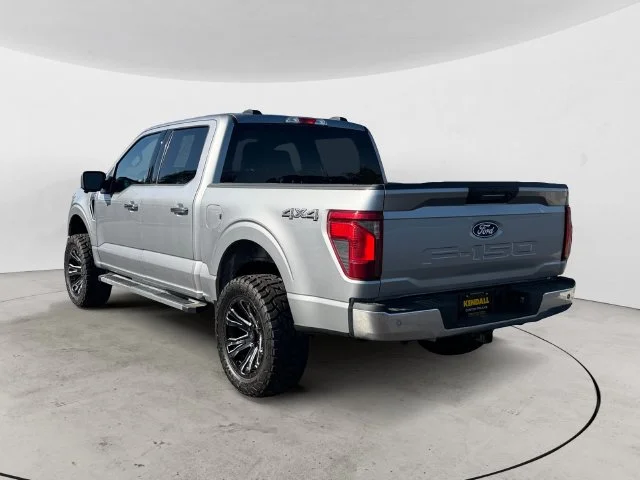 Used 2024 Silver Ford XLT image 8