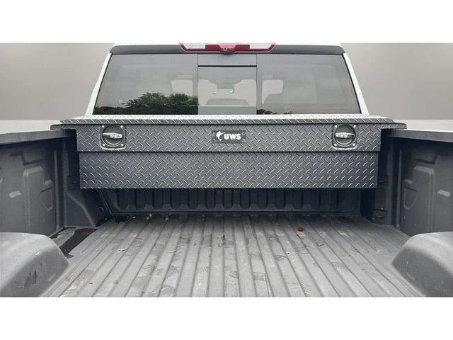 Used 2025 Gray Chevrolet LTZ image 35